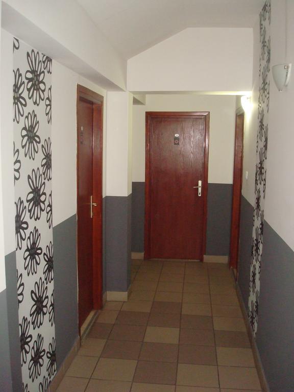 Linda Bed And Breakfast Ниш Екстер'єр фото