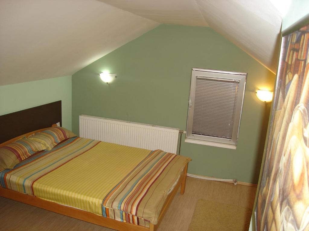 Linda Bed And Breakfast Ниш Екстер'єр фото